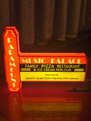 Paramount music palace - palace, usb